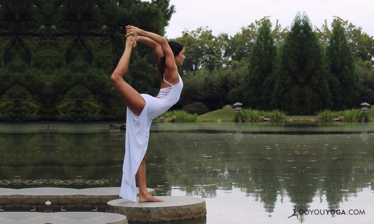 5-More-Reasons-to-Take-Your-Yoga-Practice-Outdoors.jpg