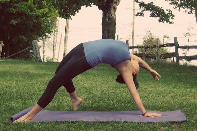 How To Do Wild Thing • Camatkarasana 