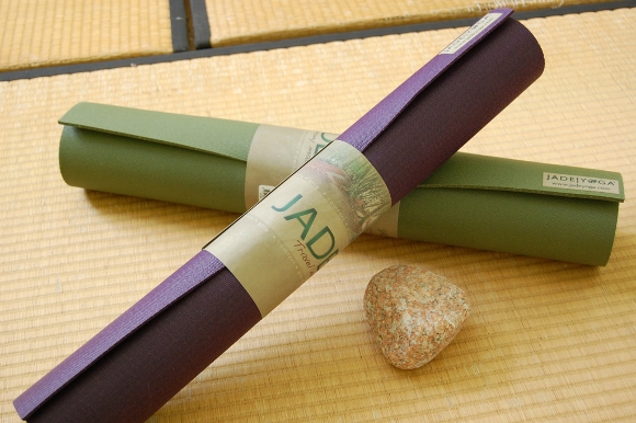 Jade Yoga Mat: Good for You, Good for the Environment - DoYou