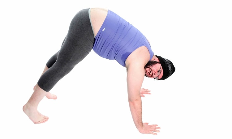 What do you think of a guy wearing yoga pants? - Quora