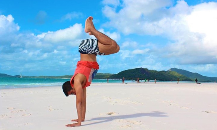 12 Beautiful Beach Yogis to Inspire Your Summer Practice (PHOTOS