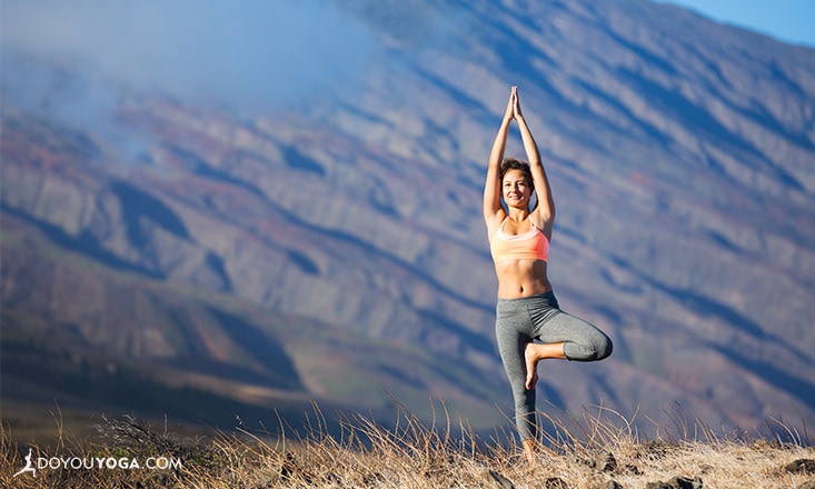 The Real Reason Behind The Yoga Selfie Debate Doyou